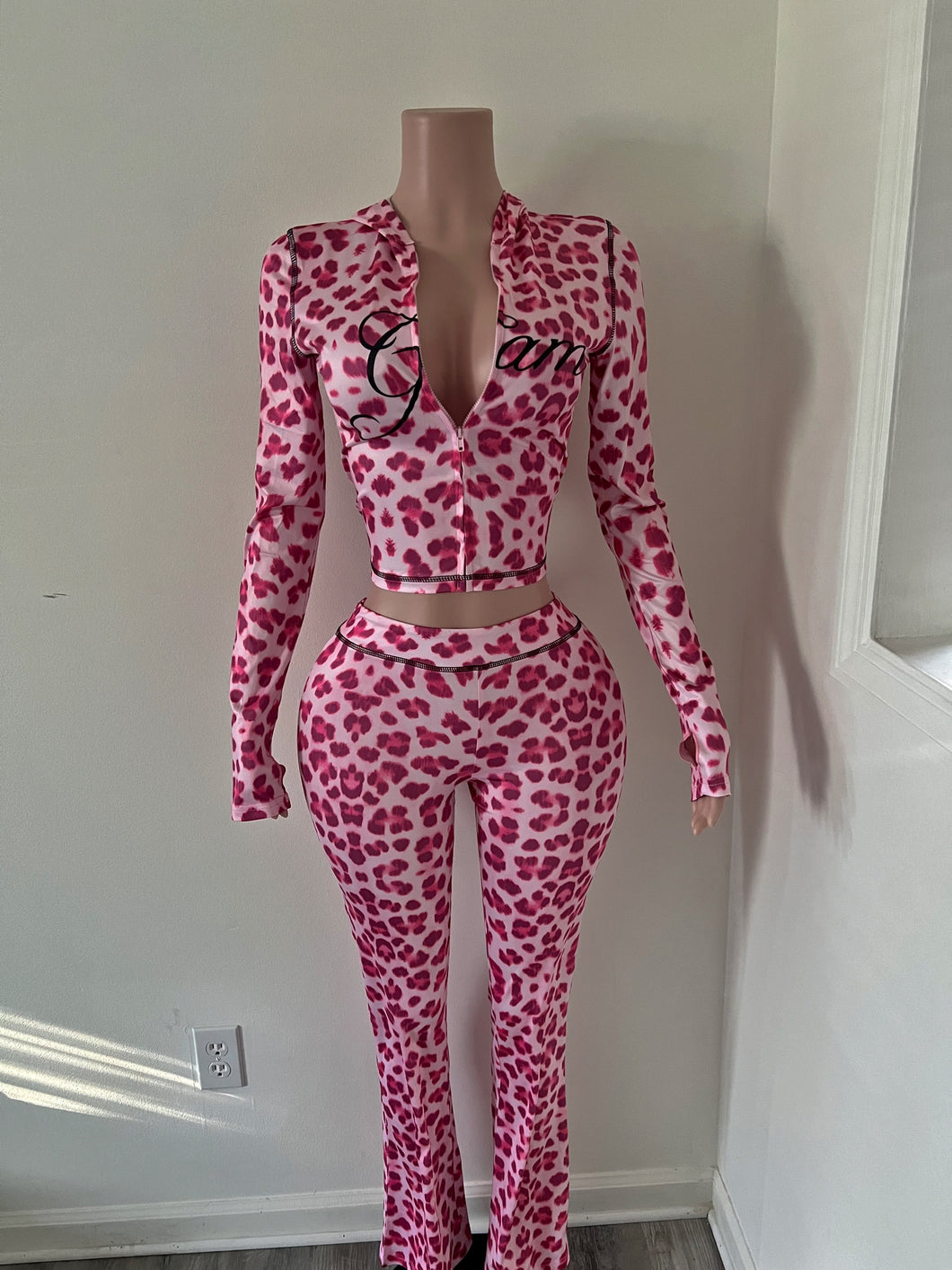 Pink cheetah set