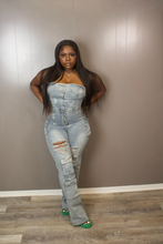 Load image into Gallery viewer, Denim one piece
