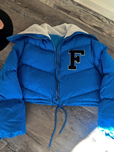 Load image into Gallery viewer, Blue puffer coat
