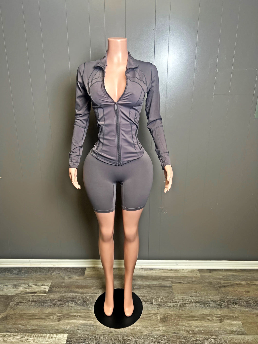 Gray fitted two piece set