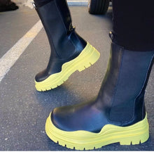 Load image into Gallery viewer, Green boots
